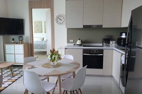Condominio de 2 dormitorios en Pattaya, Tailandia № 173255 - foto 7