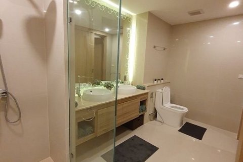 Condominio de 2 dormitorios en Pattaya, Tailandia № 173255 - foto 21