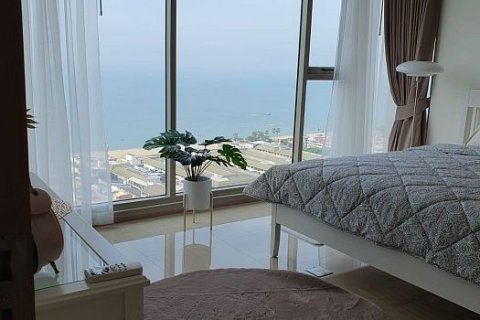 Condominio de 2 dormitorios en Pattaya, Tailandia № 173255 - foto 4