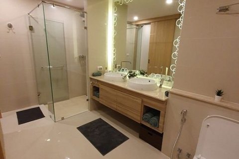 Condominio de 2 dormitorios en Pattaya, Tailandia № 173255 - foto 20