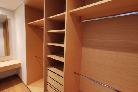Condo à Bang Rak, Bangkok, Thaïlande, 2 chambres № 47978 - photo 13