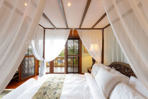 Villa in Phuket, Thailand 4 Schlafzimmer № 133654 - Foto 7