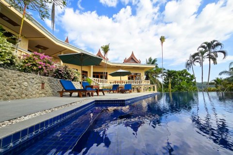 Villa in Phuket, Thailand 4 Schlafzimmer № 133654 - Foto 27