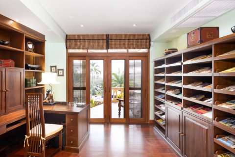 Villa in Phuket, Thailand 4 Schlafzimmer № 133654 - Foto 11