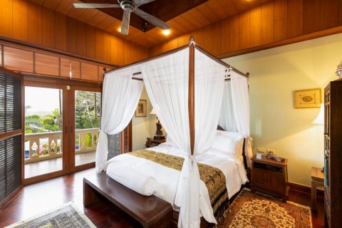 Villa in Phuket, Thailand 4 Schlafzimmer № 133654 - Foto 6
