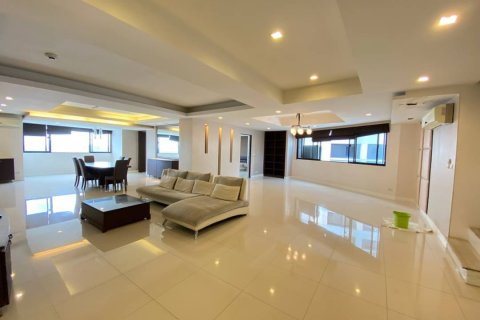 Penthouse in Watthana, Bangkok, Thailand 5 Schlafzimmer № 133657