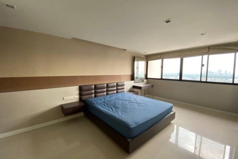 Ático de 5 dormitorios en Watthana, Bangkok, Tailandia № 133657 - foto 13