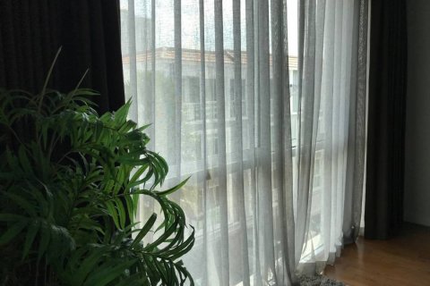 Adosado de 3 dormitorios en Bangkok, Tailandia № 133660 - foto 13