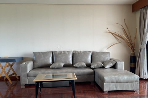 Condominio de 3 dormitorios en Pattaya, Tailandia № 163820 - foto 2