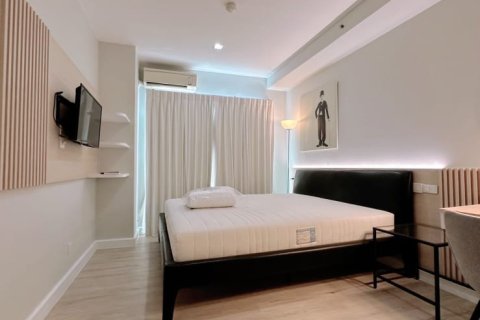 Condominio de 1 dormitorio en Bangkok, Tailandia № 163821 - foto 3