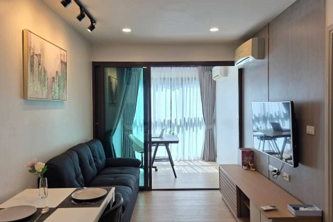 Apartamento de 2 habitaciones en Pattaya, Tailandia № 163825