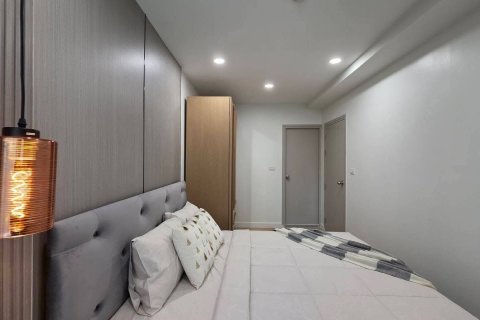 Apartamento de 2 habitaciones en Pattaya, Tailandia № 163825 - foto 6