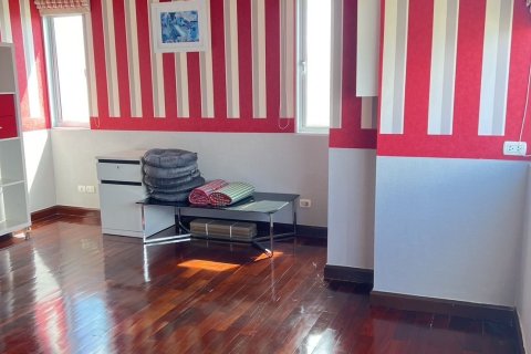 Ático de 3 dormitorios en Prawet, Bangkok, Tailandia № 145300 - foto 17