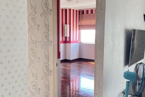 Ático de 3 dormitorios en Prawet, Bangkok, Tailandia № 145300 - foto 15