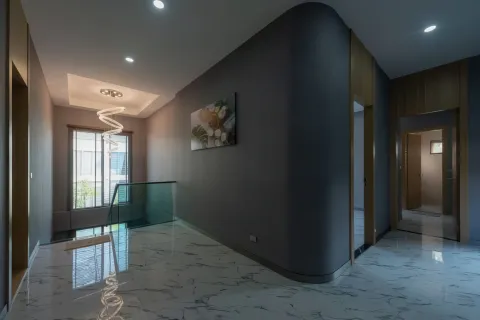 Casa de 4 dormitorios en Pattaya, Tailandia № 155678 - foto 12
