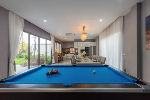 Casa de 4 dormitorios en Pattaya, Tailandia № 155678 - foto 4
