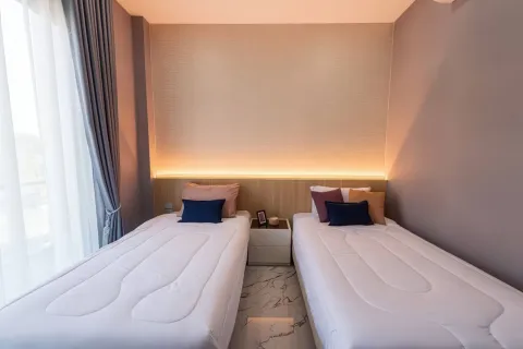 Casa de 4 dormitorios en Pattaya, Tailandia № 155678 - foto 14
