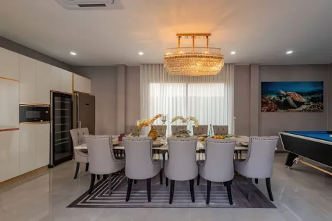 Casa de 4 dormitorios en Pattaya, Tailandia № 155678 - foto 8