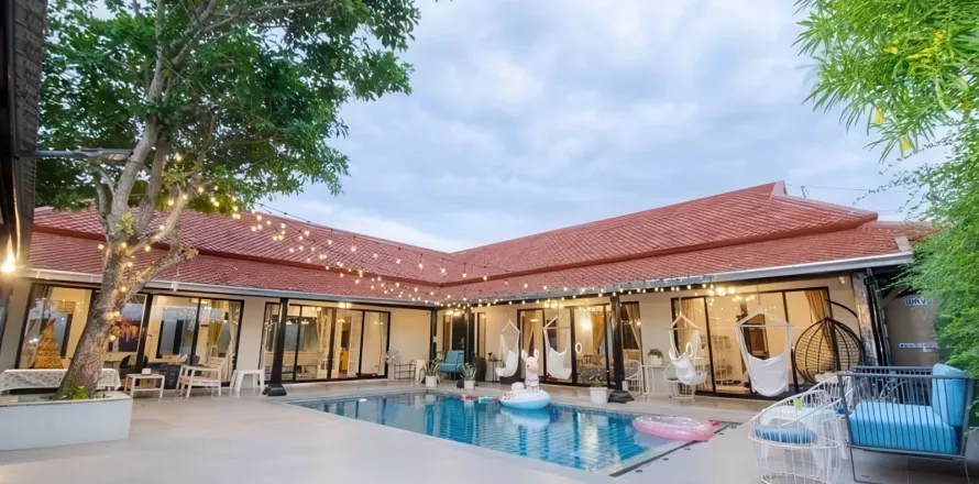 Villa in Pattaya, Thailand 3 Schlafzimmer № 155676