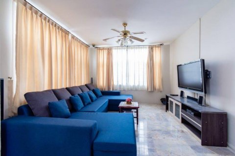 Casa de 4 dormitorios en Hua Hin, Tailandia № 115363 - foto 2