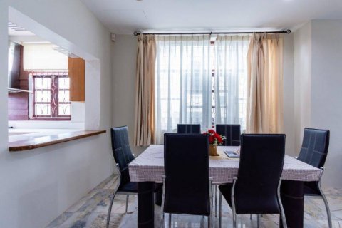 Casa de 4 dormitorios en Hua Hin, Tailandia № 115363 - foto 7