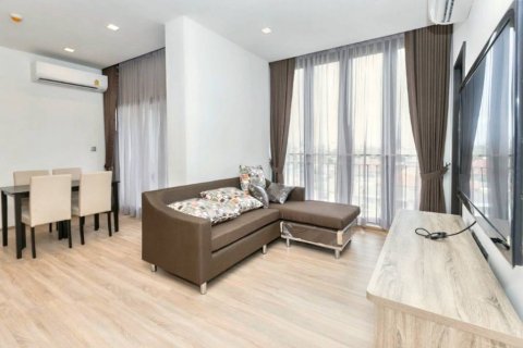Condominio de 2 dormitorios en Suan Luang, Bangkok, Tailandia № 115362 - foto 7