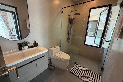 Villa in Hua Hin, Thailand 3 Schlafzimmer № 169849 - Foto 7