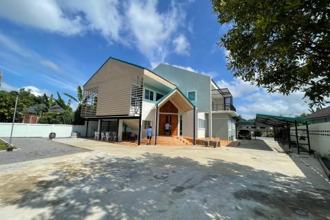 Haus in Chiang Rai, Thailand 5 Schlafzimmer № 156087