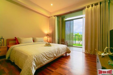 Apartamento de 2 dormitorios en Chiang Mai, Tailandia № 202754 - foto 4