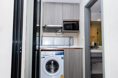 Estudio en el condominio en Bang Na, Bangkok, Tailandia № 142298 - foto 9