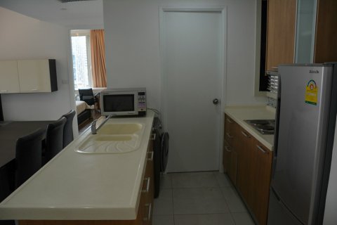 Condo à Bangkok, Thaïlande, 2 chambres  № 66398 - photo 11