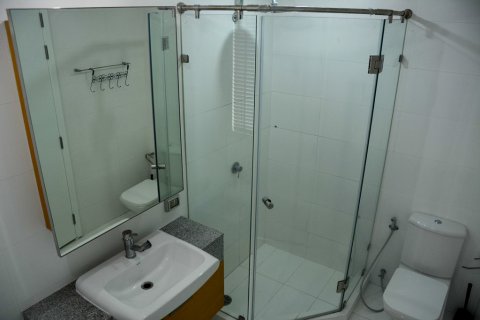 Condo à Bangkok, Thaïlande, 2 chambres  № 66398 - photo 15