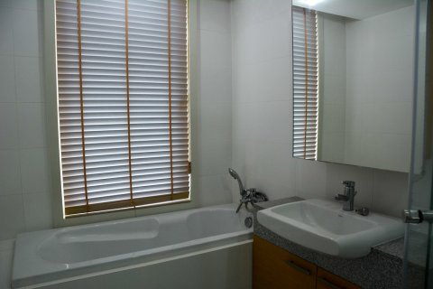 Condo à Bangkok, Thaïlande, 2 chambres  № 66398 - photo 16