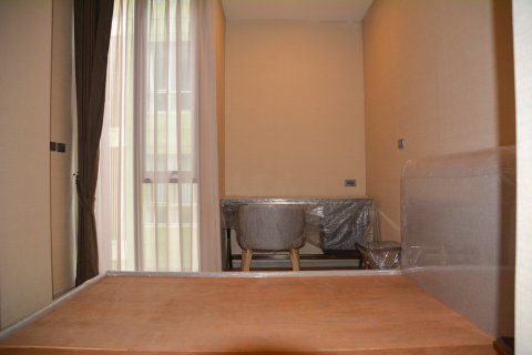 Condominio de 3 dormitorios en Bangkok, Tailandia № 66394 - foto 11