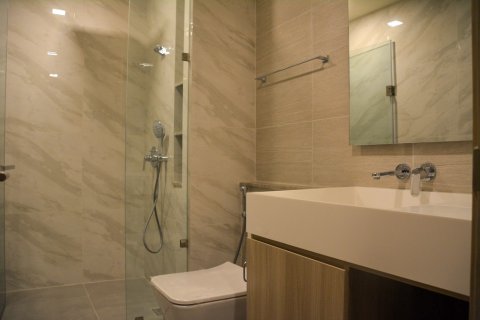 Condominio de 3 dormitorios en Bangkok, Tailandia № 66394 - foto 14