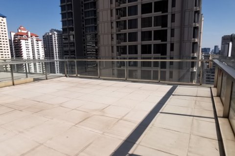Condominio de 2 dormitorios en Bangkok, Tailandia № 66399 - foto 18