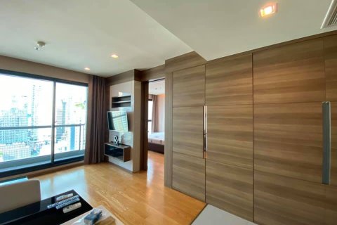 Eigentumswohnung in Bangkok, Thailand, 1 Schlafzimmer  № 66395 - Foto 2