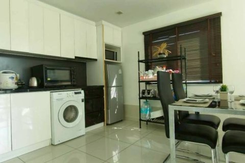 Condominio de 3 dormitorios en Pattaya, Tailandia № 157350 - foto 3
