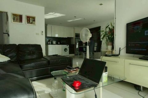 Condo à Pattaya, Thaïlande, 3 chambres  № 157350