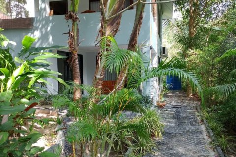 Chalet de 3 dormitorios en Surat Thani, Tailandia № 157353 - foto 8
