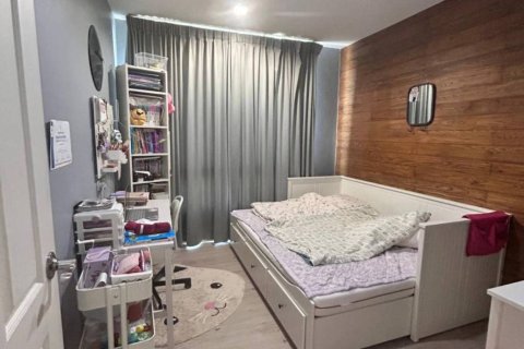 Condominio de 3 dormitorios en Bang Na, Bangkok, Tailandia № 161115 - foto 4