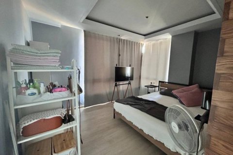Condominio de 3 dormitorios en Bang Na, Bangkok, Tailandia № 161115 - foto 6