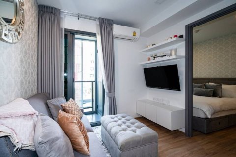 Condominio de 1 dormitorio en Bangkok, Tailandia № 161120 - foto 2