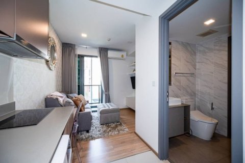 Condominio de 1 dormitorio en Bangkok, Tailandia № 161120 - foto 3