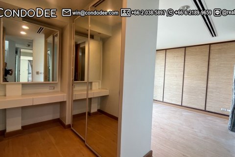 Reihenhaus in Sathon, Bangkok, Thailand 4 Schlafzimmer № 201039 - Foto 25