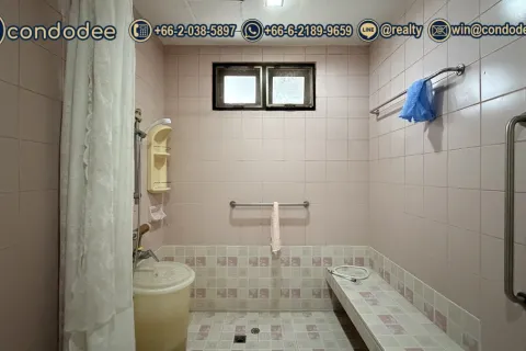 Condo à Watthana, Bangkok, Thaïlande, 3 chambres № 201038 - photo 19