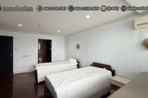 Condo à Watthana, Bangkok, Thaïlande, 3 chambres № 201038 - photo 12