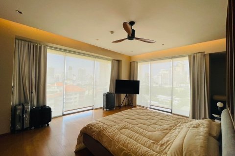 Condominio de 4 dormitorios en Watthana, Bangkok, Tailandia № 201041 - foto 7