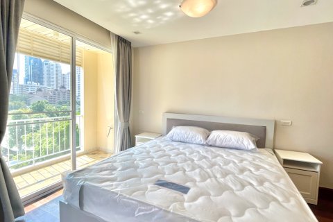 Condominio de 2 dormitorios en Watthana, Bangkok, Tailandia № 201042 - foto 13