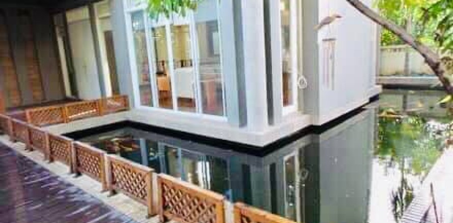Haus in Bangkok, Thailand 3 Schlafzimmer № 157538